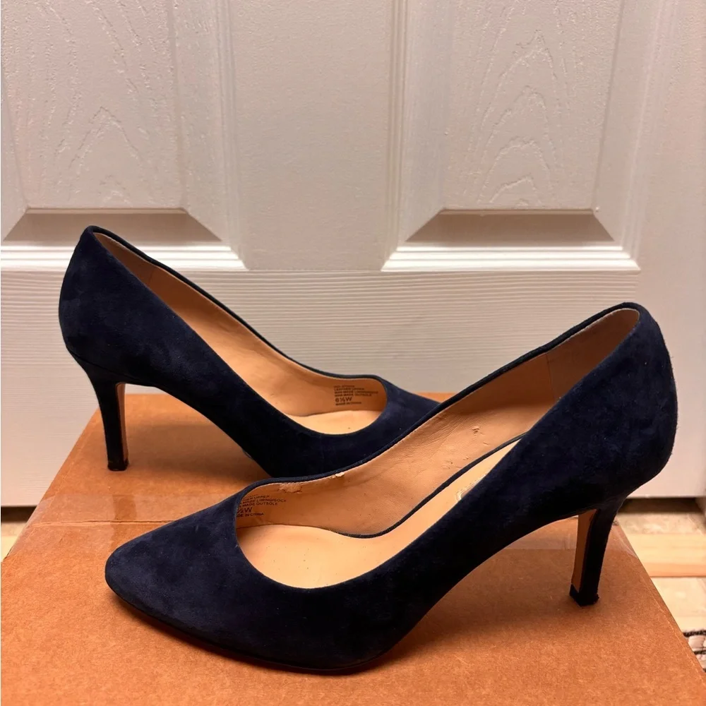 I.N.C. International Concepts Navy Blue Suede Heels – Size 6.5W - Picture 7 of 10